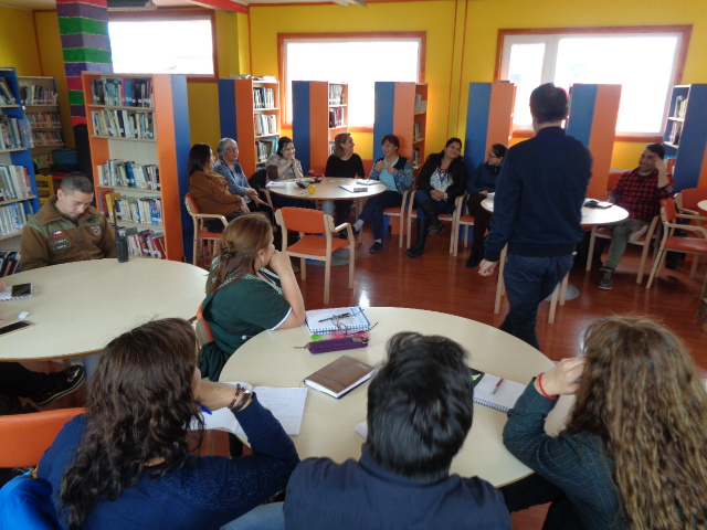 LA RED LOCAL “CHILE CRECE CONTIGO” DE PUERTO WILLIAMS CONTINÚA EN CAPACITACIONES